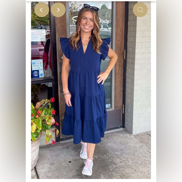 Dresses & Skirts - NWT Ruffle Sleeve Midi Dress